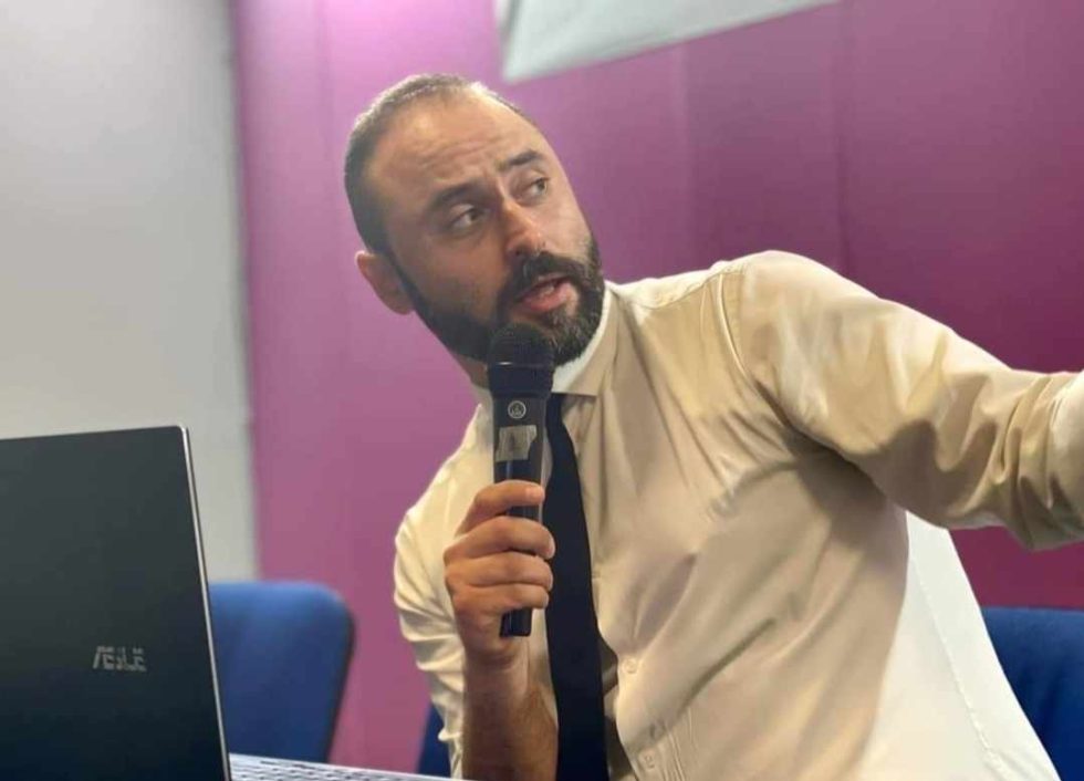 ΑΓΓΕΛΟΣ ΖΑΜΑΝΗΣ